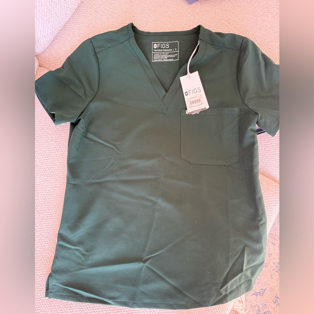 Figs British Racing Green Catarina Scrub Top